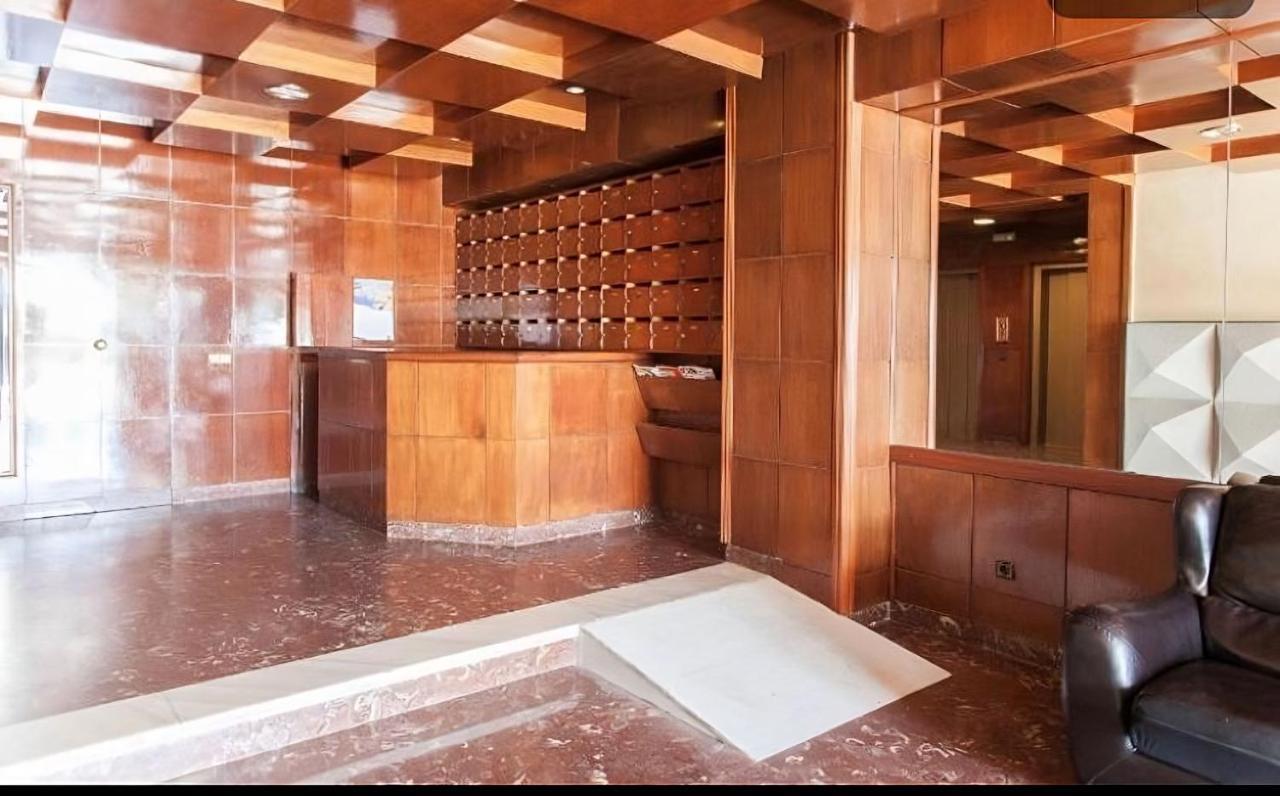 Eden Roc I Apartamento *